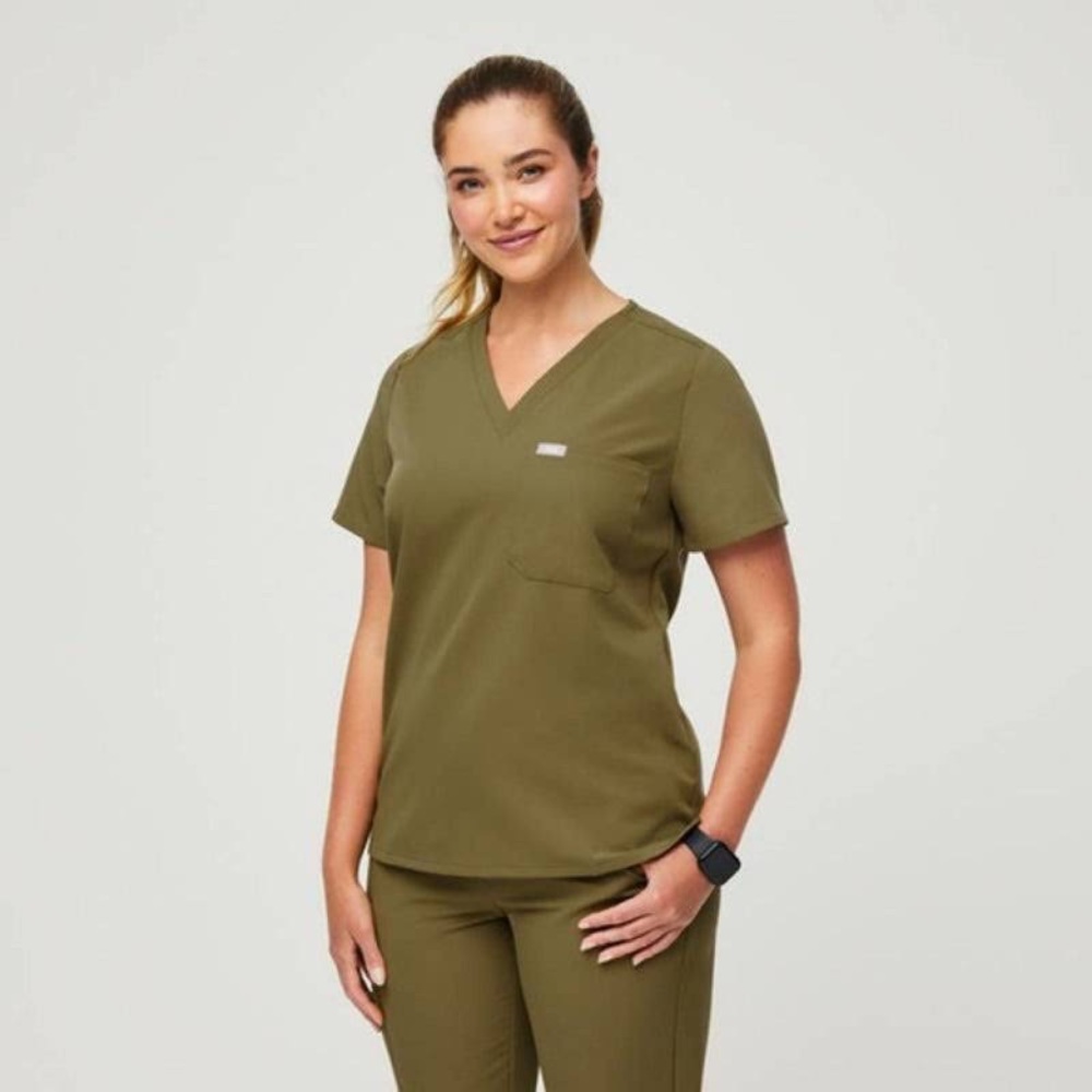 FIGS Women Martini Olive V neck scrub top size Large